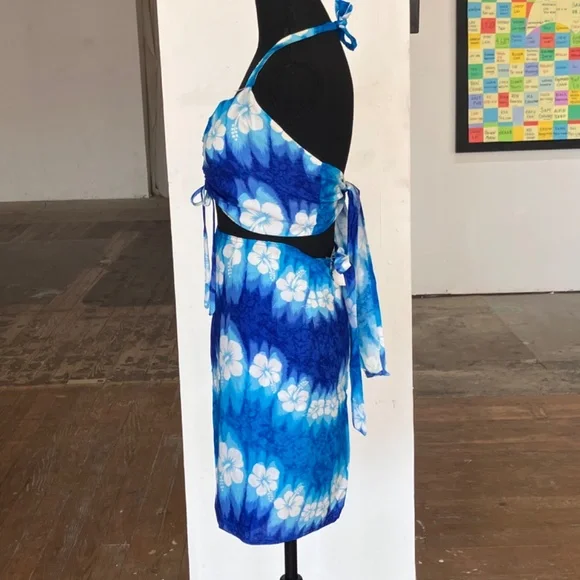 Blue and white floral print 2pc set - Picture 5 of 10